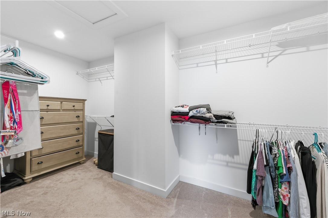3402 Sandgate Street NW North Canton OH 44720