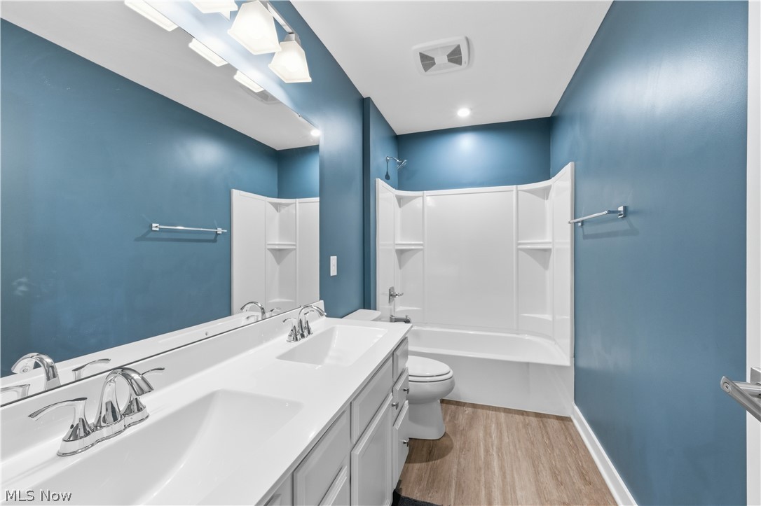 3402 Sandgate Street NW North Canton OH 44720