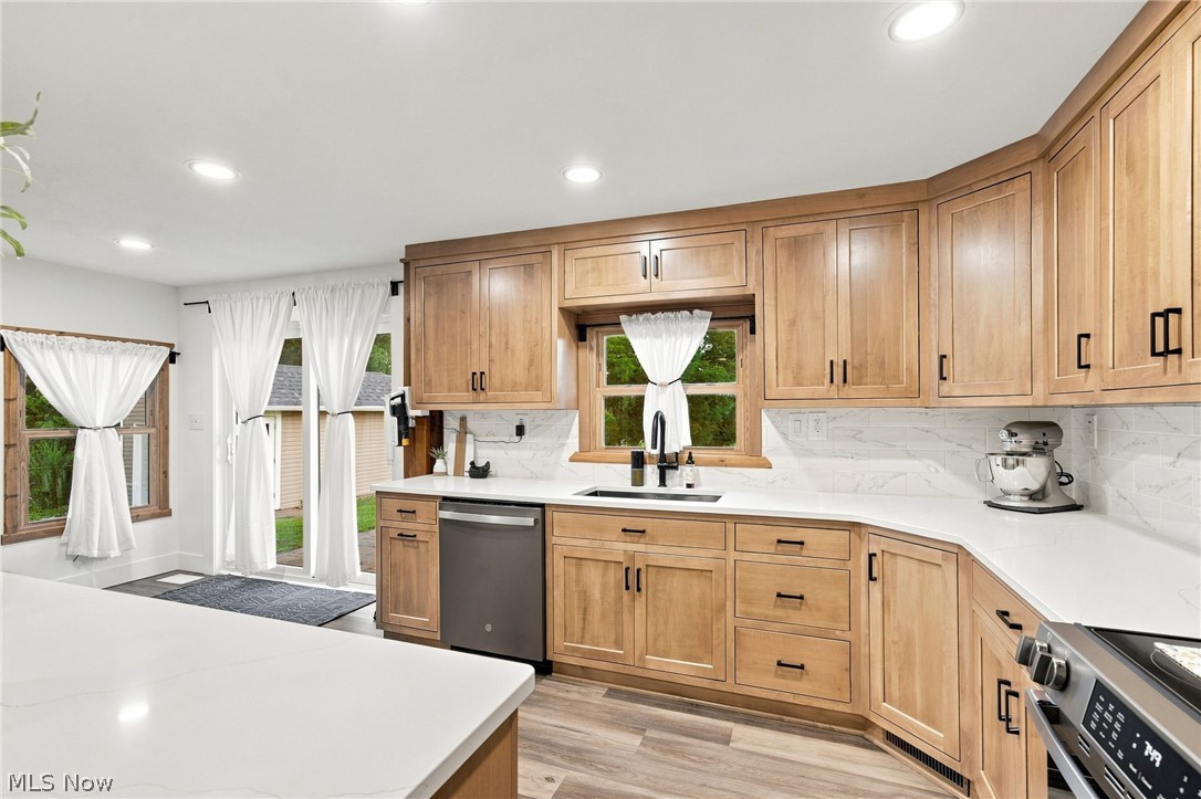 211 E Wood Street Shreve OH 44676