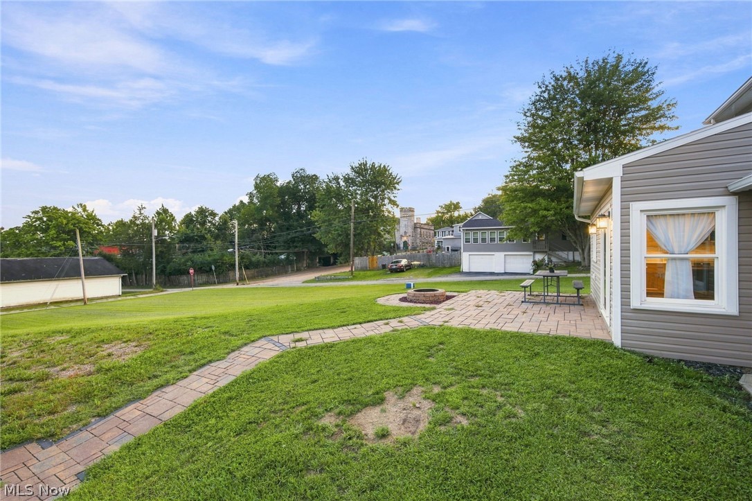 211 E Wood Street Shreve OH 44676