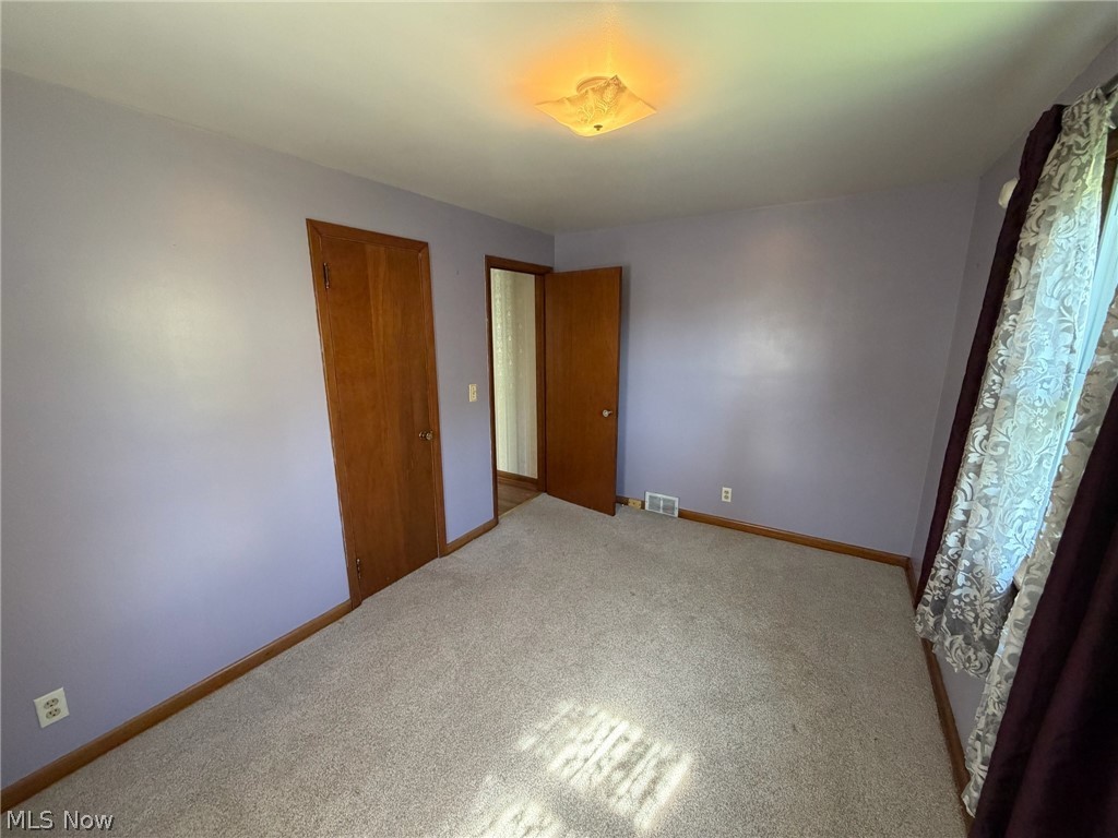4284 Swallen Avenue Louisville OH 44641