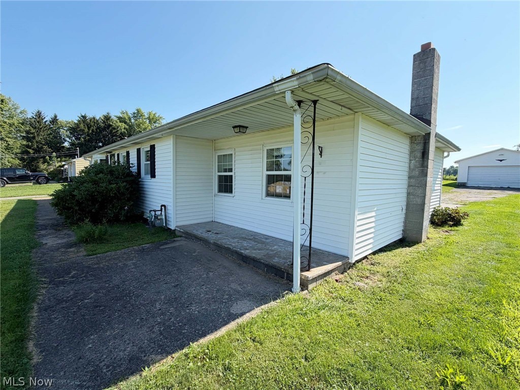 4284 Swallen Avenue Louisville OH 44641