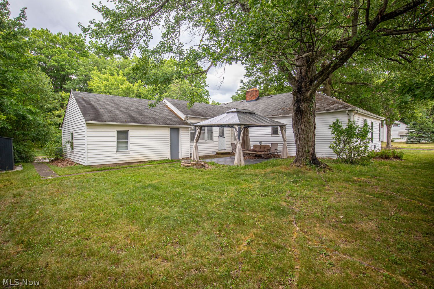 1107 Brandon Road Cleveland OH 44112