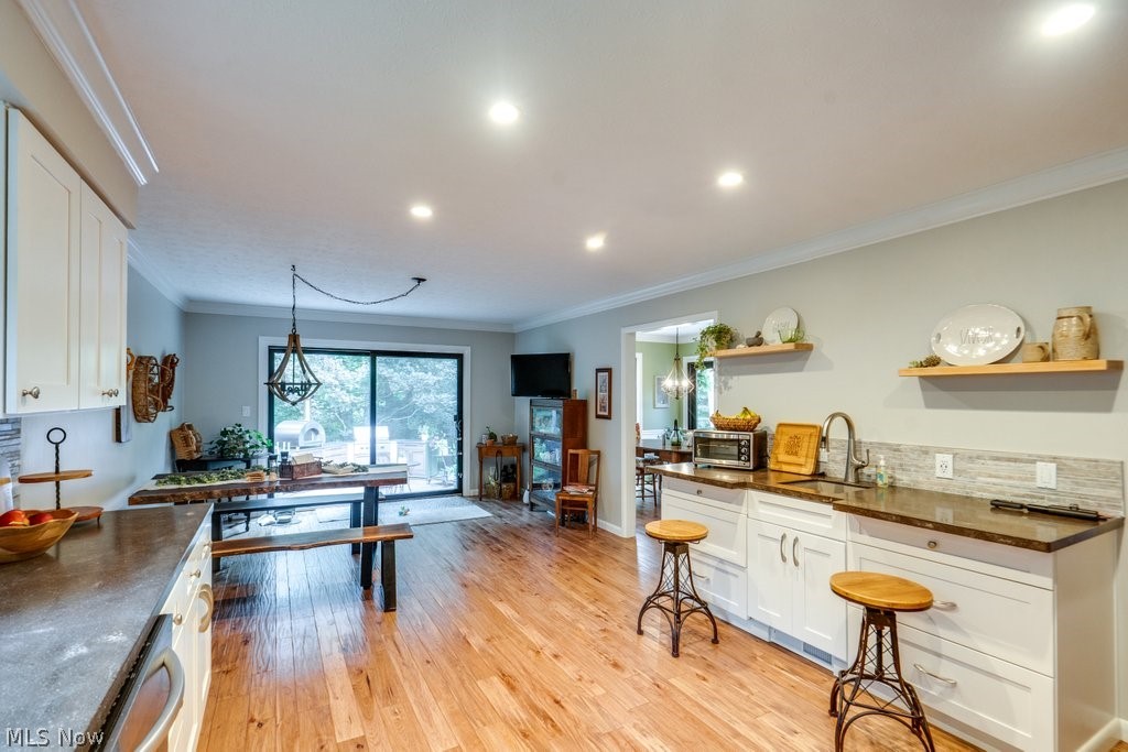 849 Pine Cone Oval Sagamore Hills OH 44067