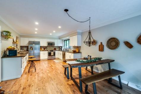 849 Pine Cone Oval Sagamore Hills OH 44067