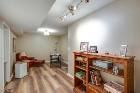 849 Pine Cone Oval Sagamore Hills OH 44067