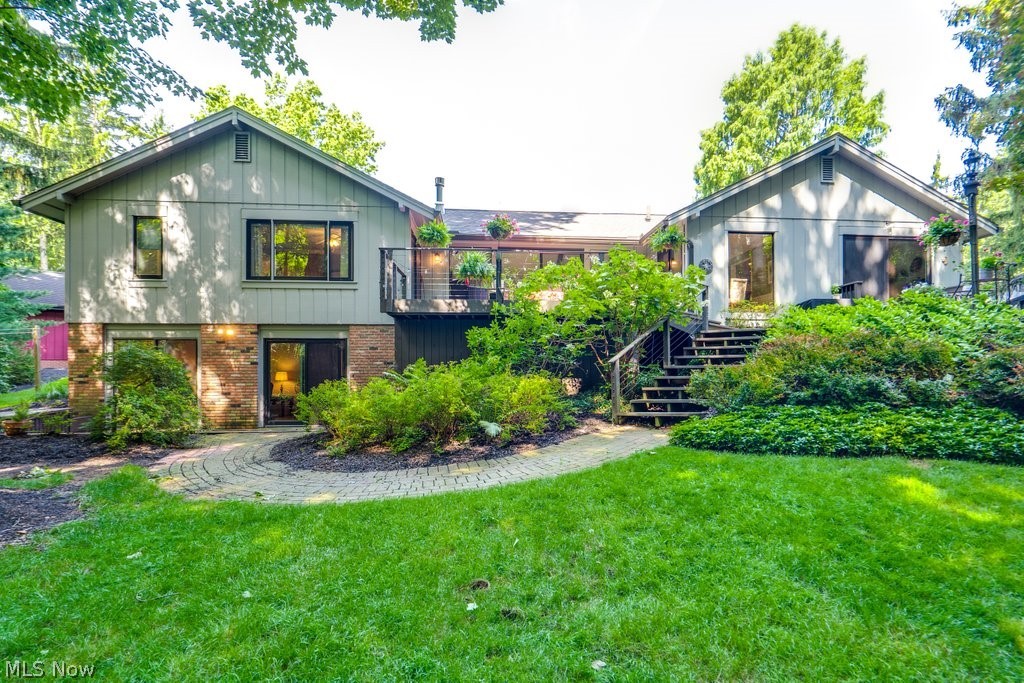 849 Pine Cone Oval Sagamore Hills OH 44067