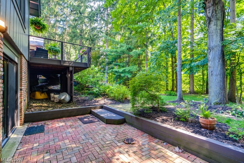 849 Pine Cone Oval Sagamore Hills OH 44067
