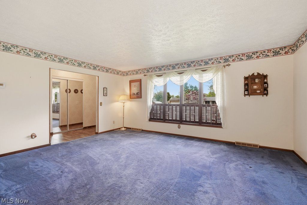 2030 Zircon Street NE Canton OH 44721