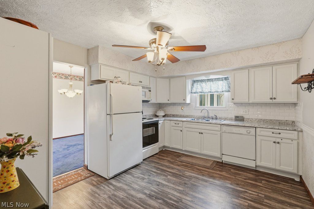 2030 Zircon Street NE Canton OH 44721