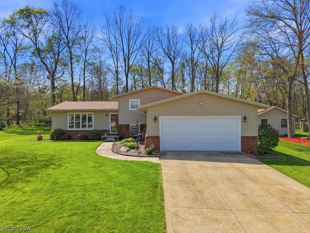 2030 Zircon Street NE Canton OH 44721