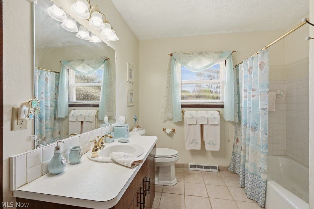 2030 Zircon Street NE Canton OH 44721