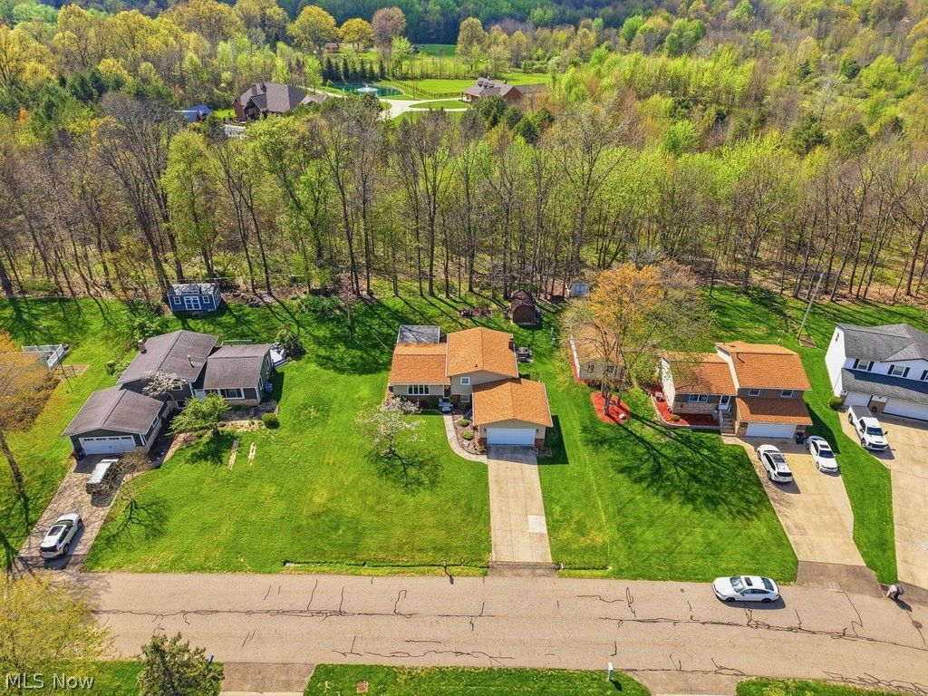 2030 Zircon Street NE Canton OH 44721