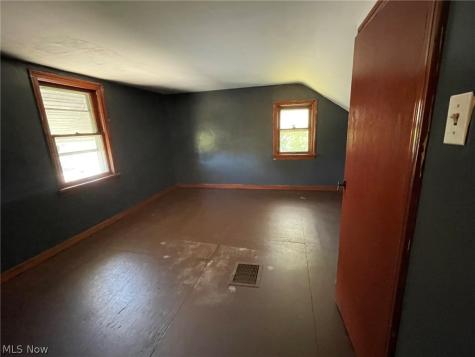 5902 Gertrude Avenue Cleveland OH 44105