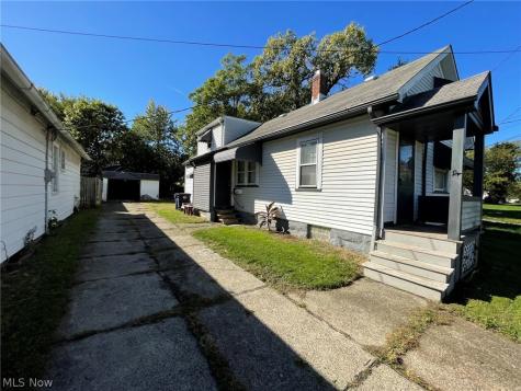 5902 Gertrude Avenue Cleveland OH 44105