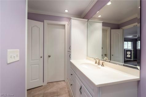 24533 Framingham Drive Westlake OH 44145