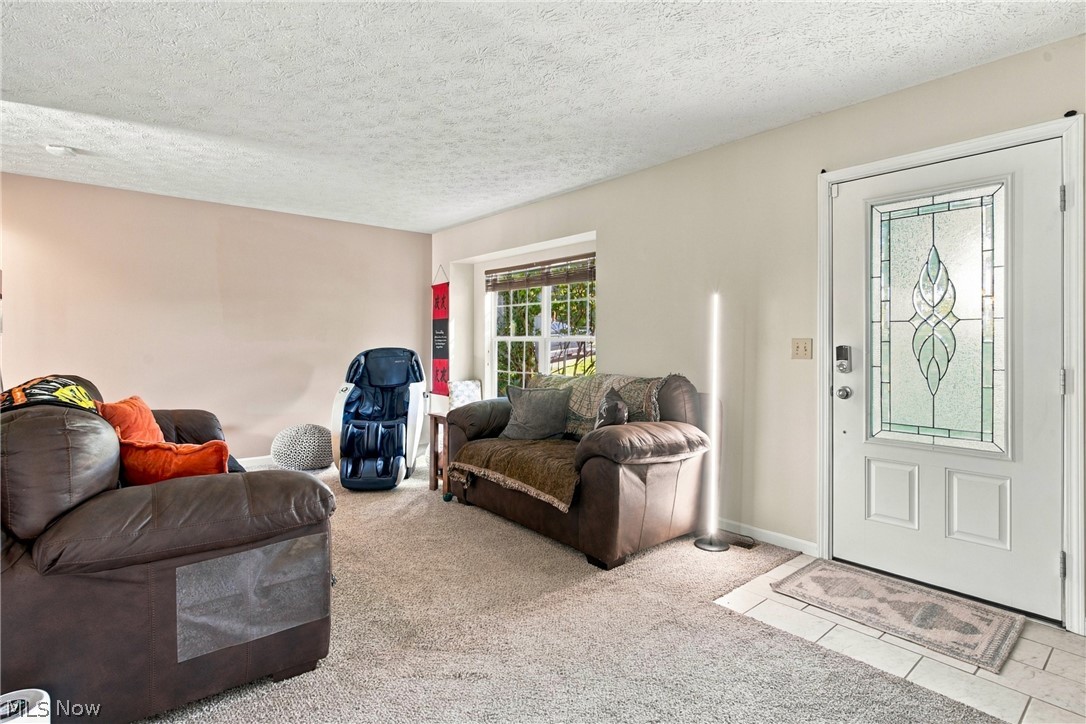 3704 N Viona Drive Akron OH 44319