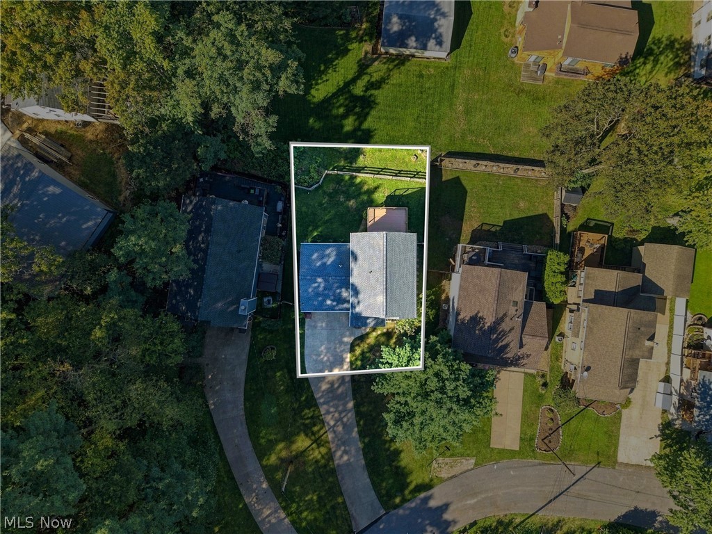 3704 N Viona Drive Akron OH 44319