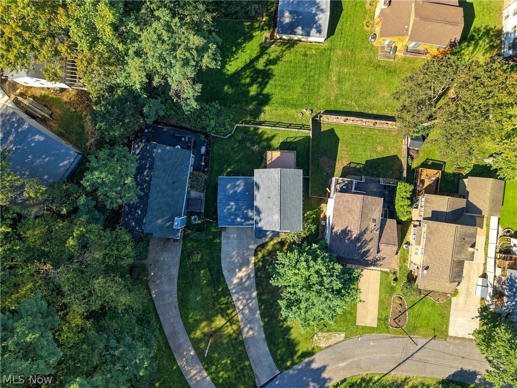 3704 N Viona Drive Akron OH 44319