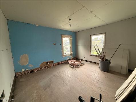 10704 Pasadena Avenue Cleveland OH 44108