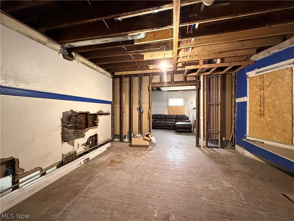 10704 Pasadena Avenue Cleveland OH 44108