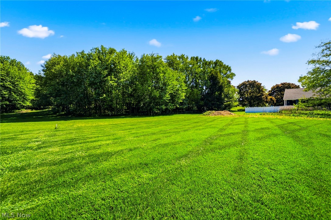 975 Lake Road Conneaut OH 44030