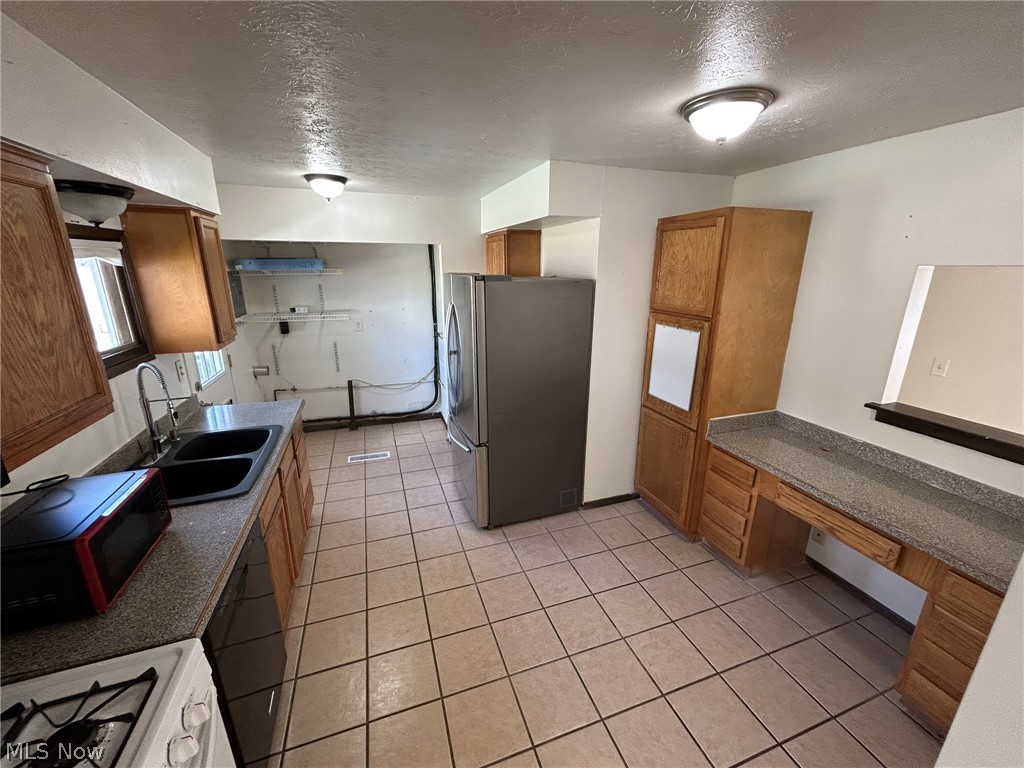 1882 Paul Drive Brunswick OH 44212