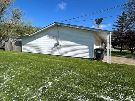1882 Paul Drive Brunswick OH 44212