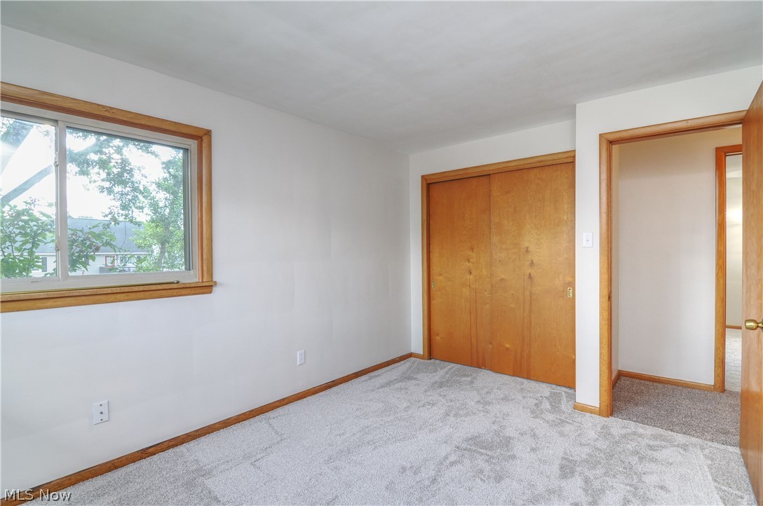 172 27th Street NW Barberton OH 44203