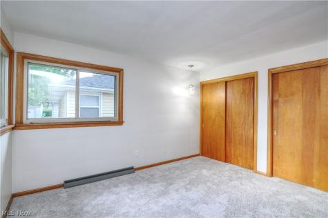 172 27th Street NW Barberton OH 44203