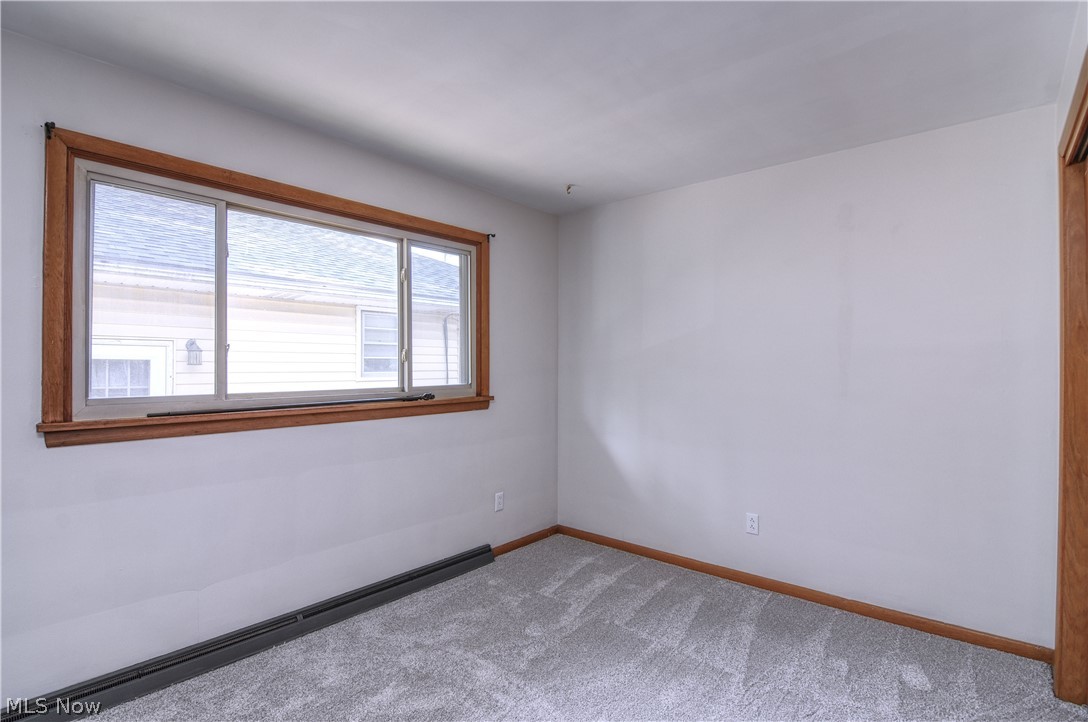 172 27th Street NW Barberton OH 44203
