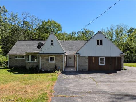28300 Aurora Road Solon OH 44139