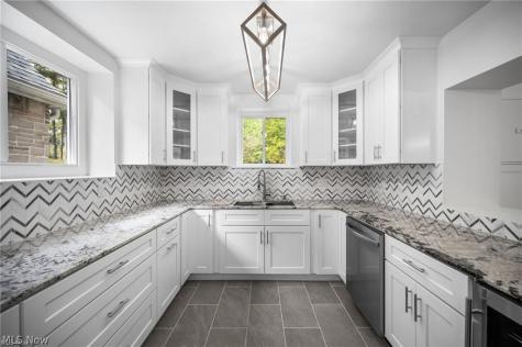 28300 Aurora Road Solon OH 44139