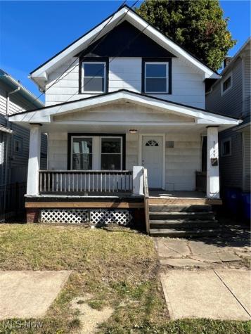 3043 W 105th Street Cleveland OH 44111