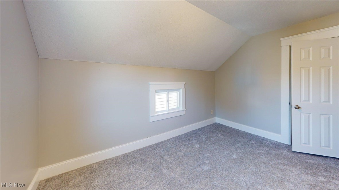 3043 W 105th Street Cleveland OH 44111