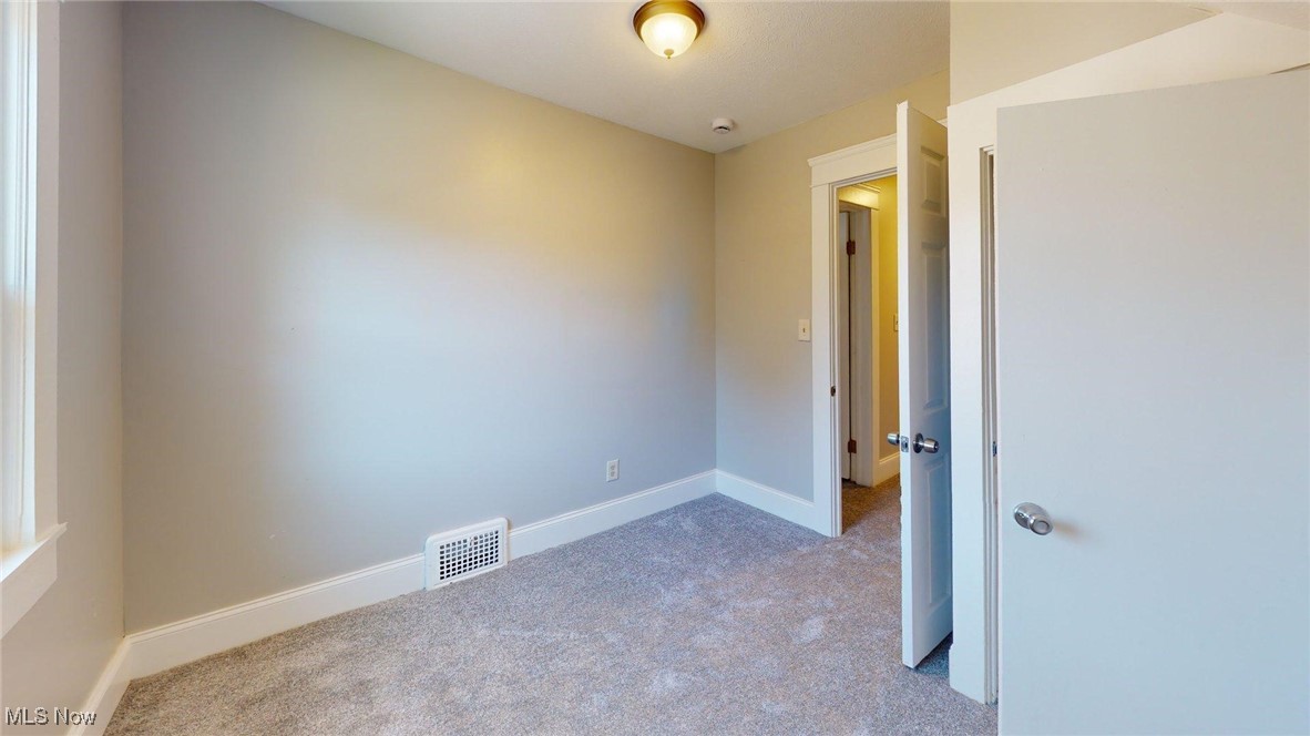 3043 W 105th Street Cleveland OH 44111