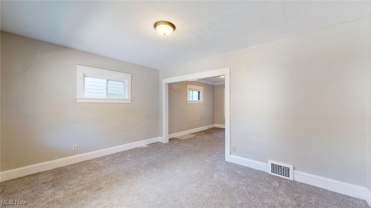 3043 W 105th Street Cleveland OH 44111