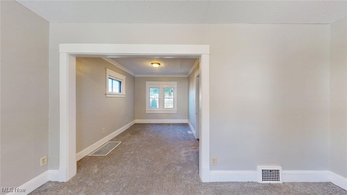 3043 W 105th Street Cleveland OH 44111