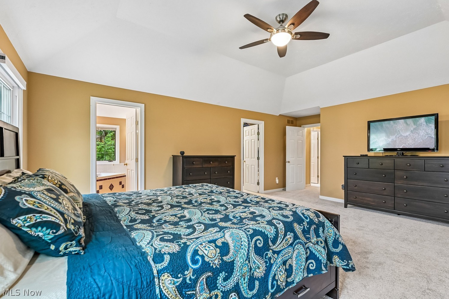 470 Walnut Ridge Trail Aurora OH 44202