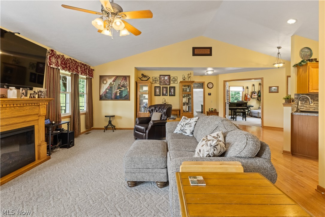 3050 Bronze Road NW Carrollton OH 44615