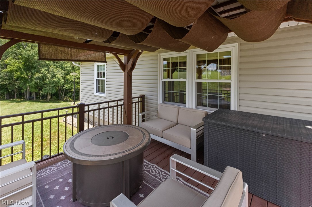 3050 Bronze Road NW Carrollton OH 44615