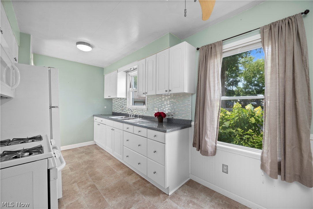 2583 E 38th Street Lorain OH 44055