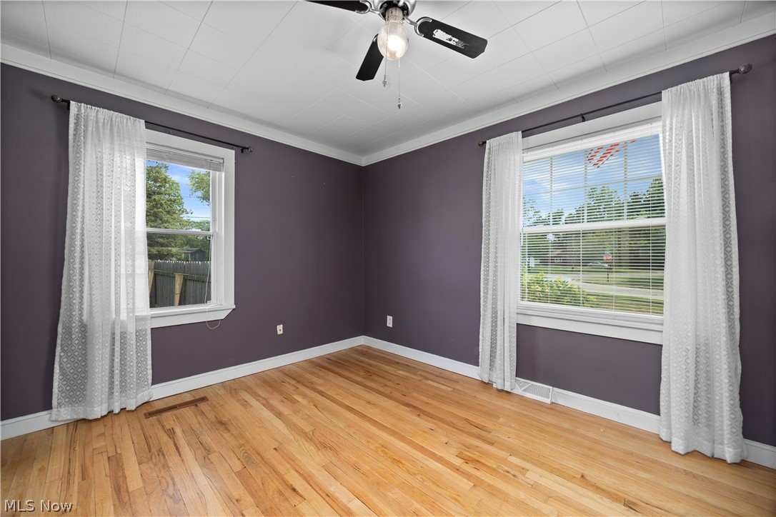 2583 E 38th Street Lorain OH 44055