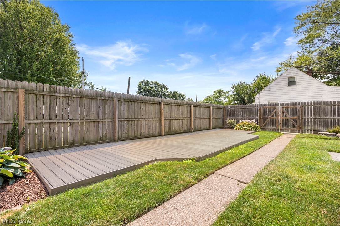 2583 E 38th Street Lorain OH 44055
