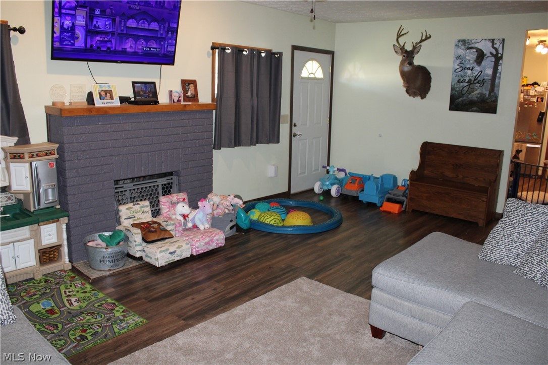 2254 Milton Boulevard Newton Falls OH 44444