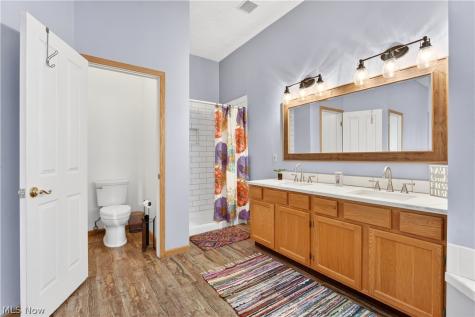 7582 Wilton Lane North Royalton OH 44133
