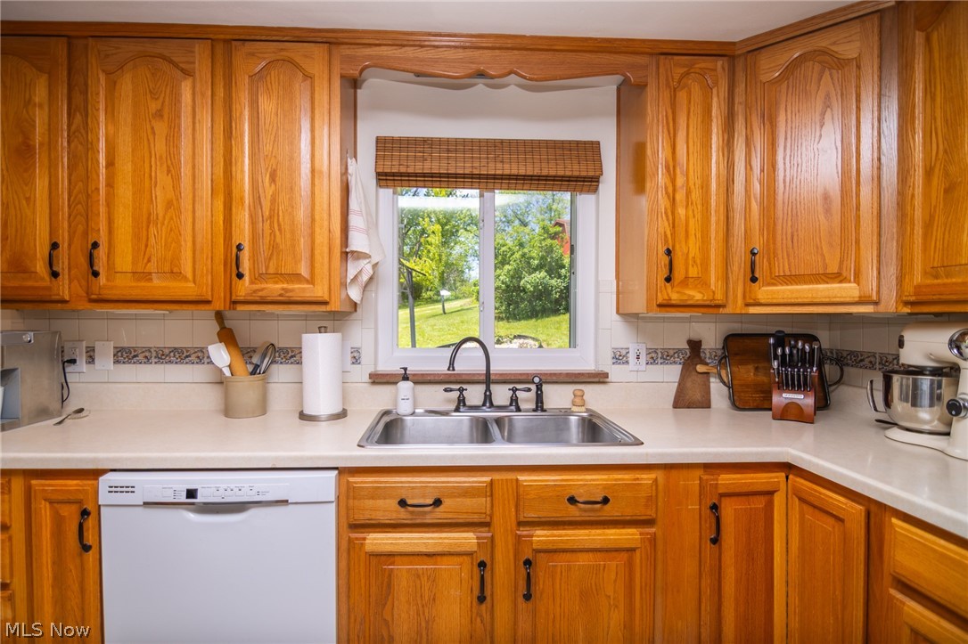127 Marion Place Steubenville OH 43953
