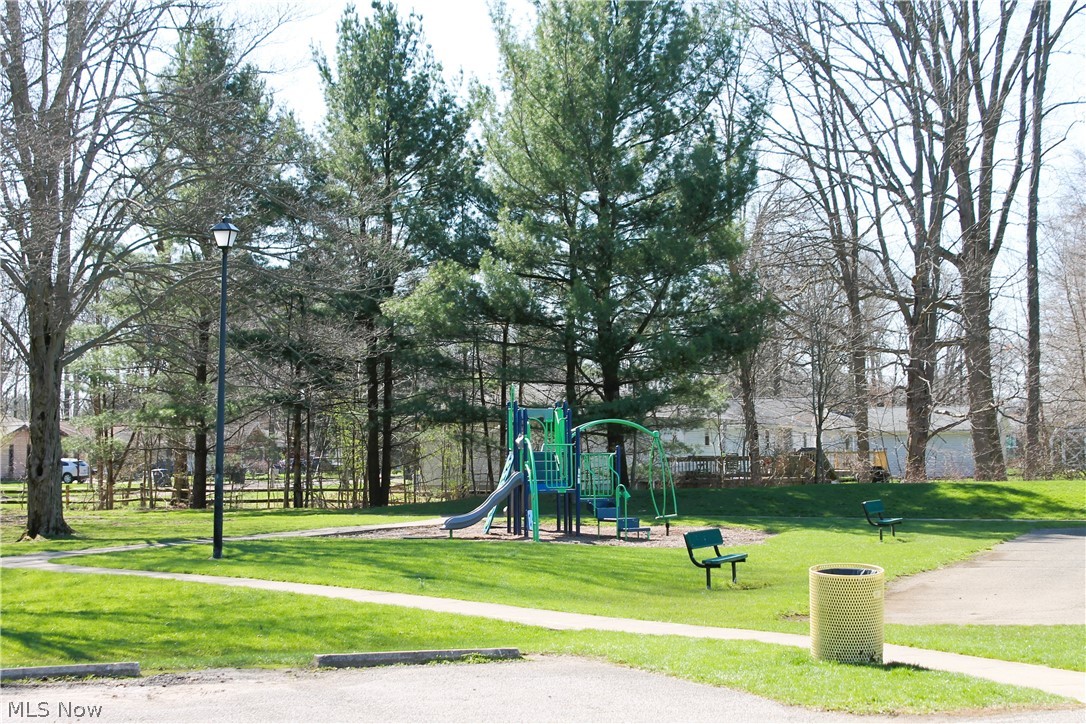 1086 Middlefield Trail Brunswick OH 44212