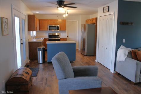 1086 Middlefield Trail Brunswick OH 44212