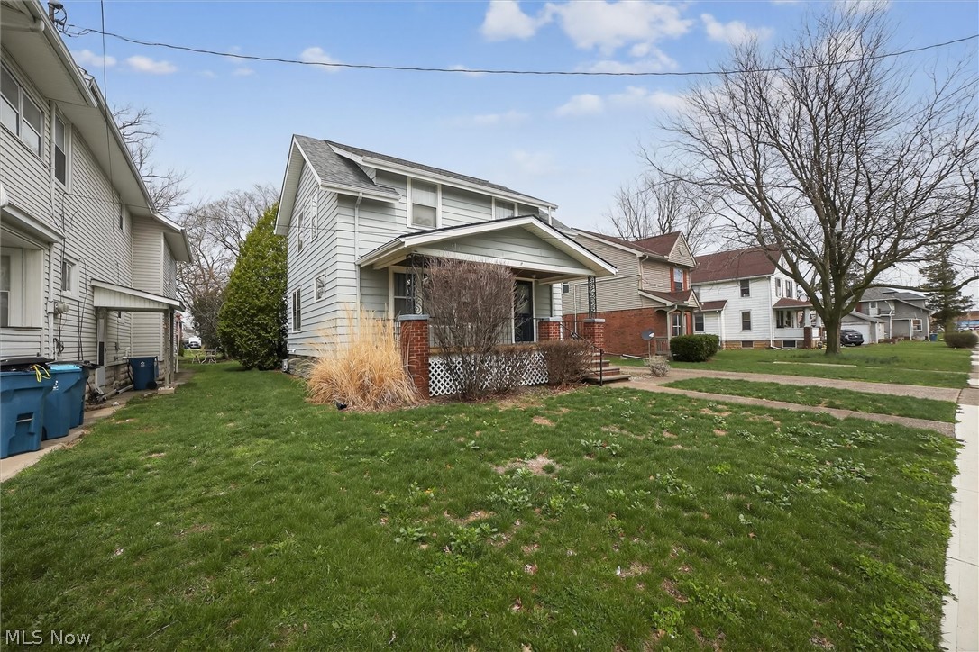 322 W 28th Street Lorain OH 44055